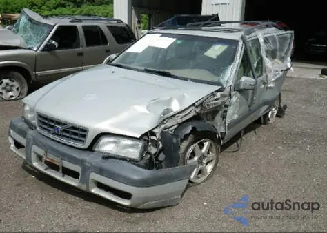 2000 Volvo V70 Xc Awd/Se из США, поврежденный, VIN YV1LZ56D9Y2710826